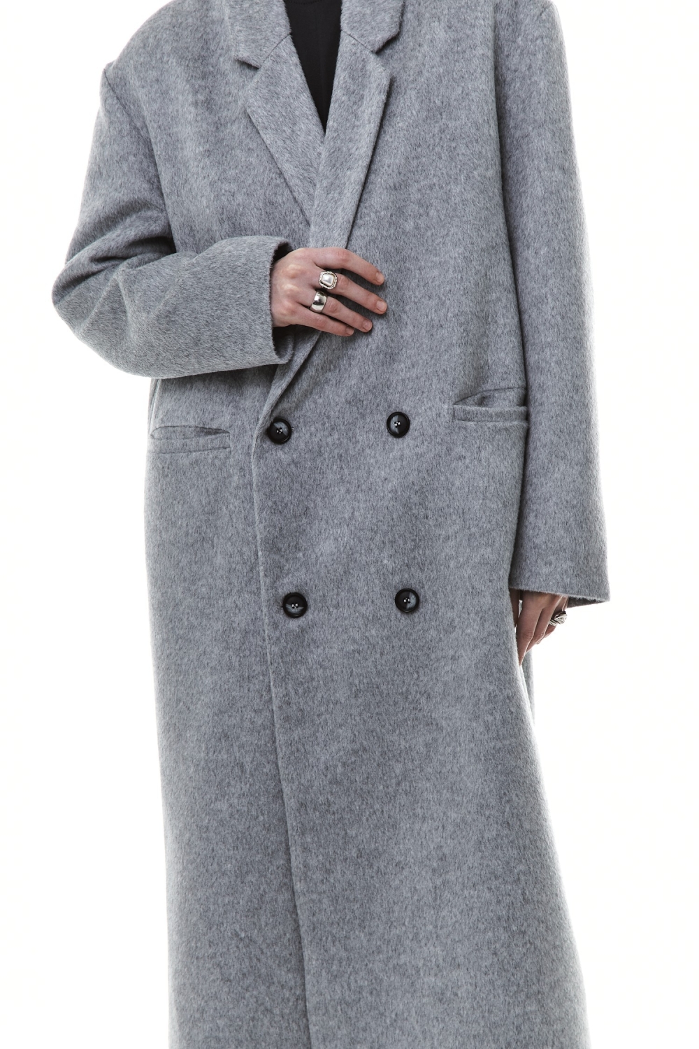 Утепленное пальто с листочкой серое_5